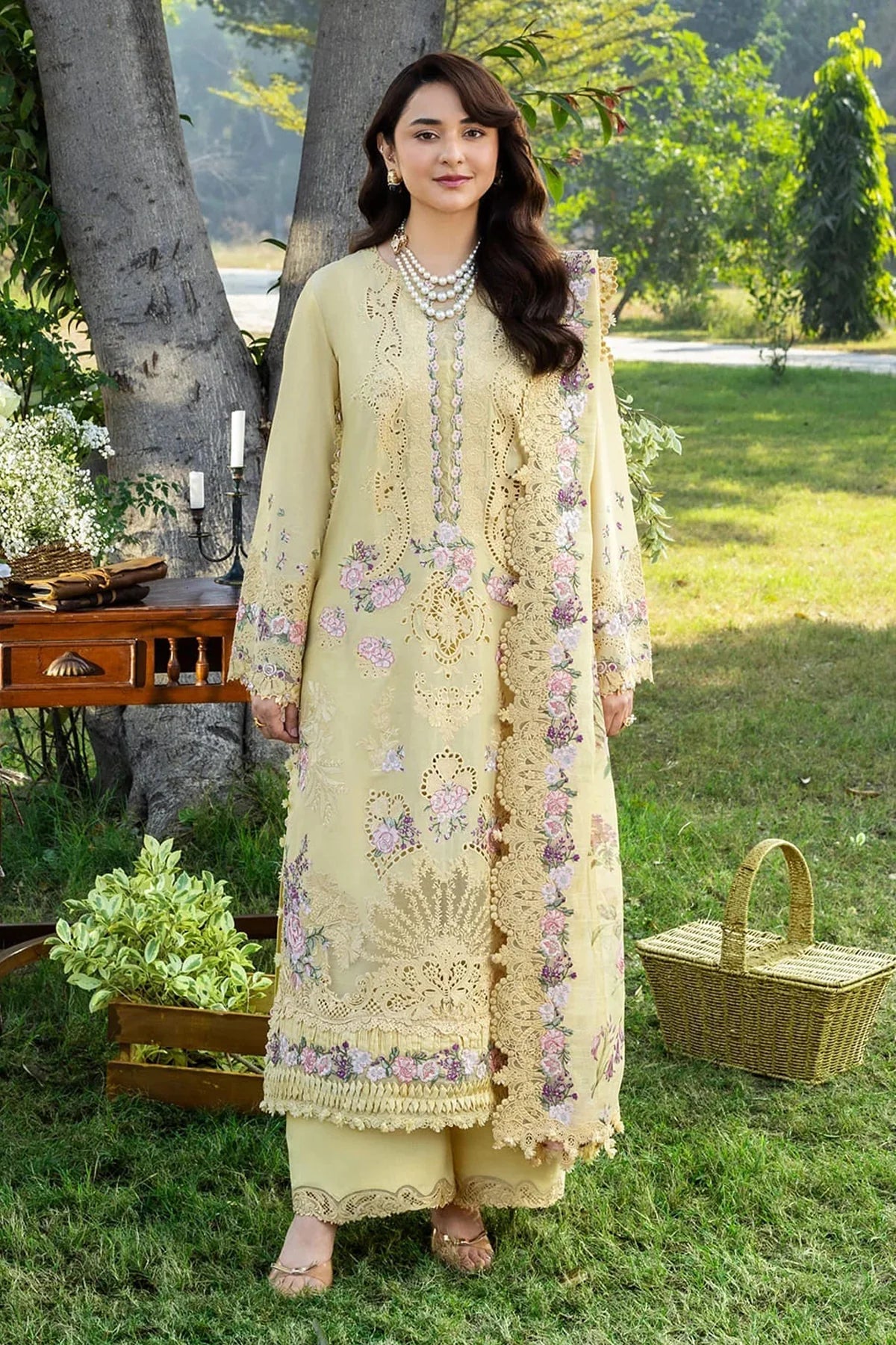 RANG RASIYA-3PC LAWN EMBROIDERED SHIRT WITH CHIFFON PRINTED EMBROIDERED DUPATTA AND TROUSER - HS - 0119