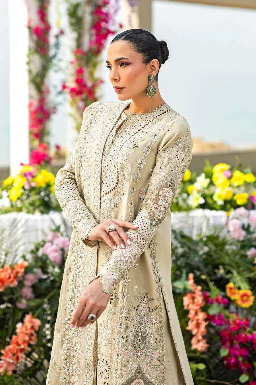 Akbar Aslam - 3PC Luxury Dhanak Embroidered Suit - HS - 096