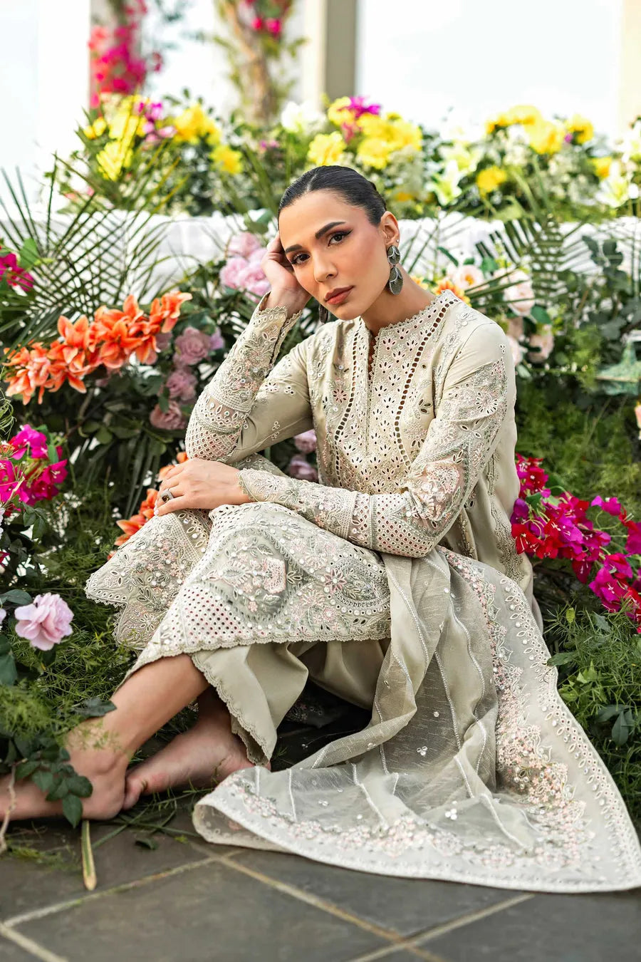 Akbar Aslam - 3PC Luxury Dhanak Embroidered Suit - HS - 096