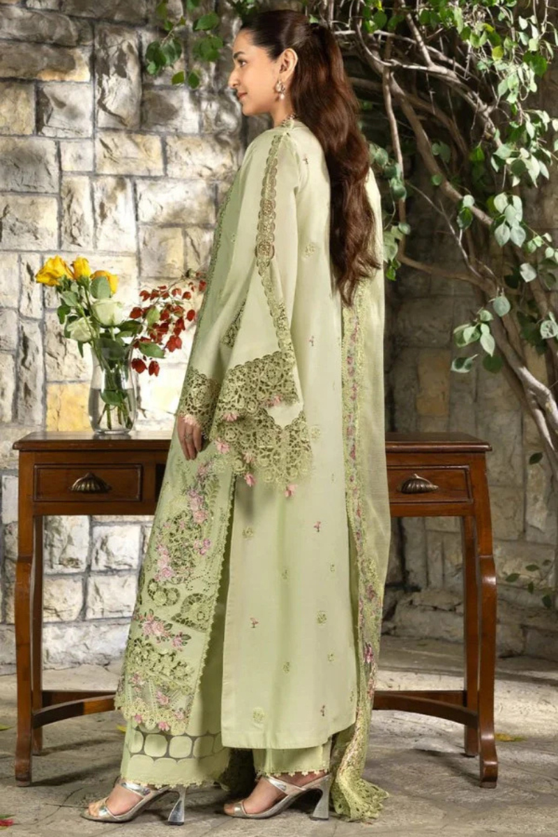SPANISH MUSE – 3 Piece Embroidered Lawn – HS – 062