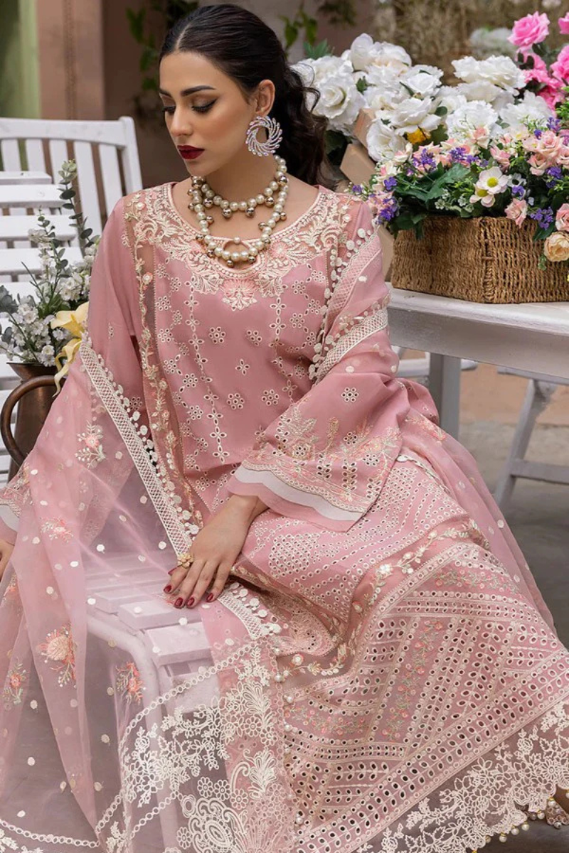 WHITE ROSE – 3 Piece Embroidered Lawn – HS – 054